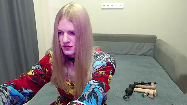 blaire  18 online show from 25, 2, 2025