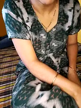 lovelygirl4567 online show from 9, 3, 2025