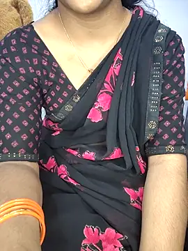 lovelygirl4567 online show from 19, 11, 2025