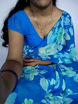 lovelygirl4567 online show from 27, 2, 2026