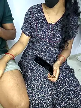 lovelygirl4567 online show from 22, 3, 2026