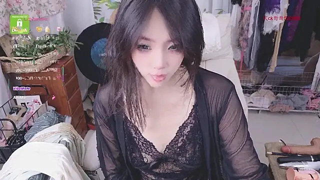Snapshot of xiaotiantian-76 chatting on 3, 6, 2026 xiaotiantian-76 online show from 3, 6, 2026