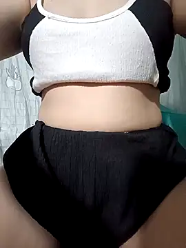 Snapshot of feng-a chatting on 2, 1, 2025 feng-a online show from 2, 1, 2025