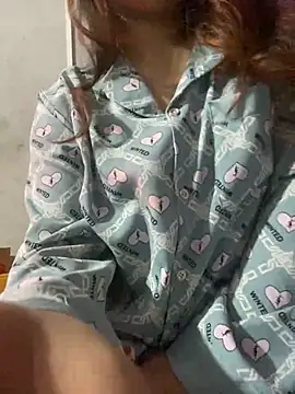 Snapshot of feng-a chatting on 11, 1, 2025 feng-a online show from 11, 1, 2025