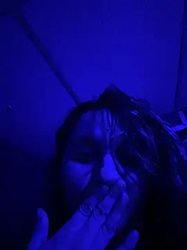 mamifresita online show from 10, 11, 2025