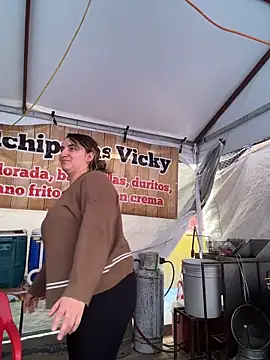 mamifresita online show from 17, 12, 2025