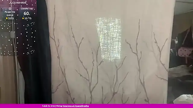 Snapshot of mamifresita chatting on 12, 4, 2026 mamifresita online show from 12, 4, 2026