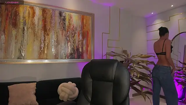 NiaSalvatore online show from 26, 2, 2026