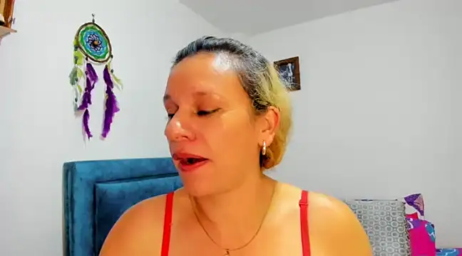 Snapshot of sofi_saliva2511 chatting on 28, 2, 2025 sofi saliva2511 online show from 28, 2, 2025