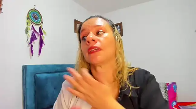 Snapshot of sofi_saliva2511 chatting on 10, 3, 2025 sofi saliva2511 online show from 10, 3, 2025