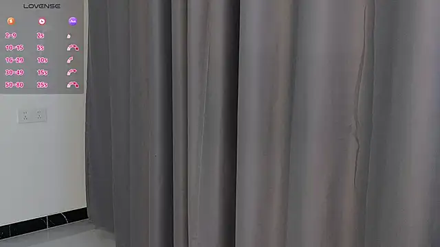 Lucky-xiuxiu online show from 21, 10, 2025