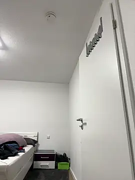 Snapshot of Mia-Fuchs chatting on 11, 3, 2025 Mia-Fuchs online show from 11, 3, 2025