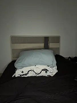 Snapshot of Mia-Fuchs chatting on 15, 3, 2025 Mia-Fuchs online show from 15, 3, 2025