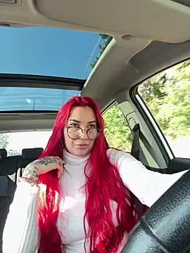 Snapshot of Mia-Fuchs chatting on 2, 10, 2025 Mia-Fuchs online show from 2, 10, 2025