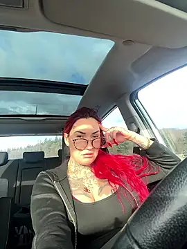 Snapshot of Mia-Fuchs chatting on 9, 1, 2026 Mia-Fuchs online show from 9, 1, 2026