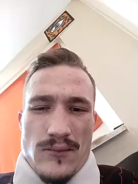 Snapshot of frankthefuck69 chatting on 3, 3, 2025 frankthefuck69 online show from 3, 3, 2025
