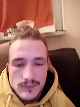 Snapshot of frankthefuck69 chatting on 3, 3, 2025 frankthefuck69 online show from 3, 3, 2025