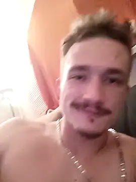 Snapshot of frankthefuck69 chatting on 5, 3, 2025 frankthefuck69 online show from 5, 3, 2025