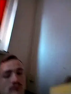 Snapshot of frankthefuck69 chatting on 8, 3, 2025 frankthefuck69 online show from 8, 3, 2025