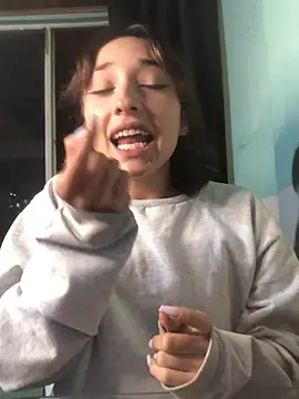 Snapshot of NickiYoung chatting on 10, 1, 2025 NickiYoung online show from 10, 1, 2025