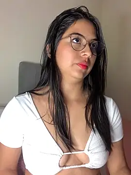 Julii- online show from 18, 1, 2025