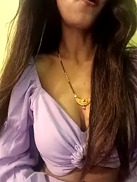 Snapshot of Stripper_Maahi chatting on 1, 3, 2025 Stripper Maahi online show from 1, 3, 2025