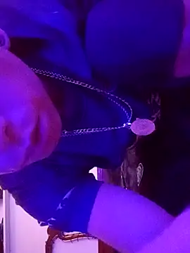 Snapshot of chispahot69_ chatting on 24, 10, 2025 chispahot69 online show from 24, 10, 2025