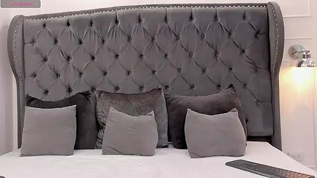 victoria camm online show from 18, 2, 2026