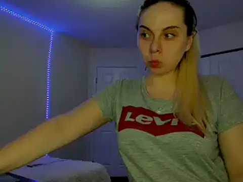 Snapshot of HappyIva chatting on 27, 2, 2025 HappyIva online show from 27, 2, 2025