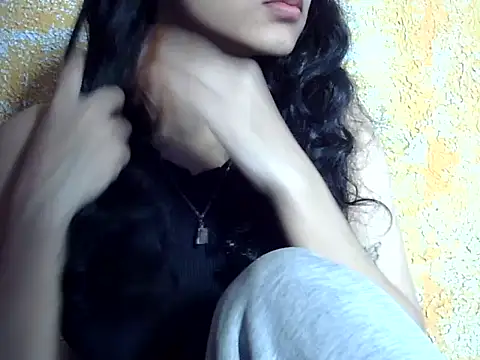 Snapshot of Horny_honey69 chatting on 11, 10, 2025 Horny honey69 online show from 11, 10, 2025