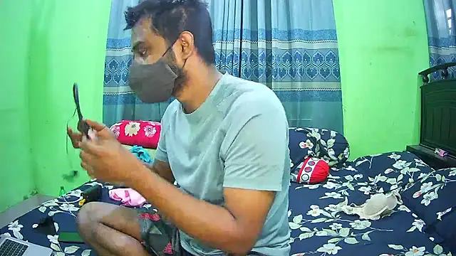 Hot Nila online show from 20, 11, 2025