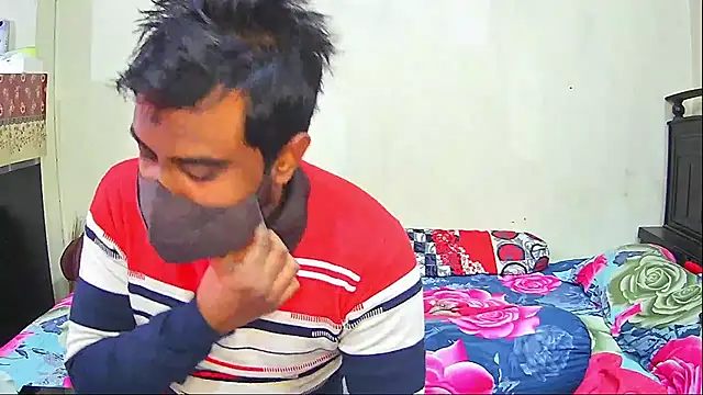 Hot Nila online show from 8, 1, 2026