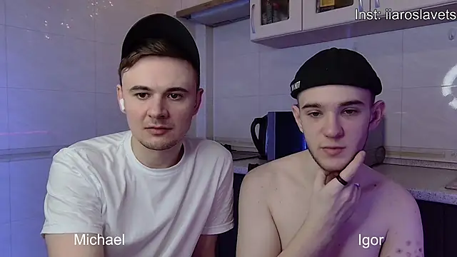 Snapshot of michael_sexdevil chatting on 11, 1, 2025 michael sexdevil online show from 11, 1, 2025
