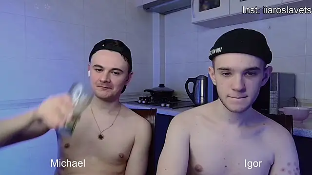 Snapshot of michael_sexdevil chatting on 21, 1, 2025 michael sexdevil online show from 21, 1, 2025