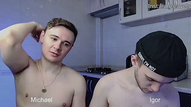 Snapshot of michael_sexdevil chatting on 28, 1, 2025 michael sexdevil online show from 28, 1, 2025