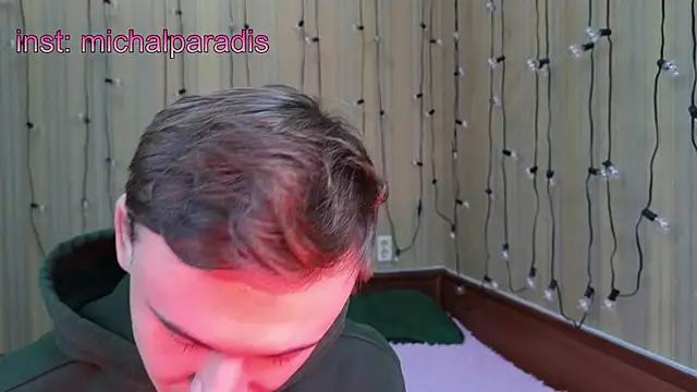 Snapshot of michael_sexdevil chatting on 14, 10, 2025 michael sexdevil online show from 14, 10, 2025