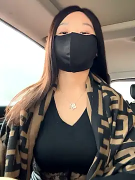 SSSniang- online show from 13, 1, 2026