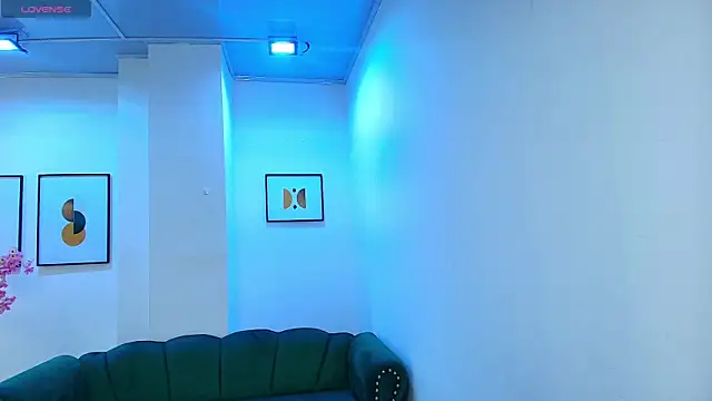 Arianna sweeet online show from 8, 10, 2025