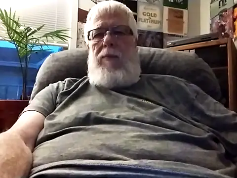 Snapshot of Futura_intx chatting on 30, 9, 2025 Futura intx online show from 30, 9, 2025