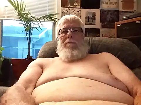 Snapshot of Futura_intx chatting on 9, 10, 2025 Futura intx online show from 9, 10, 2025