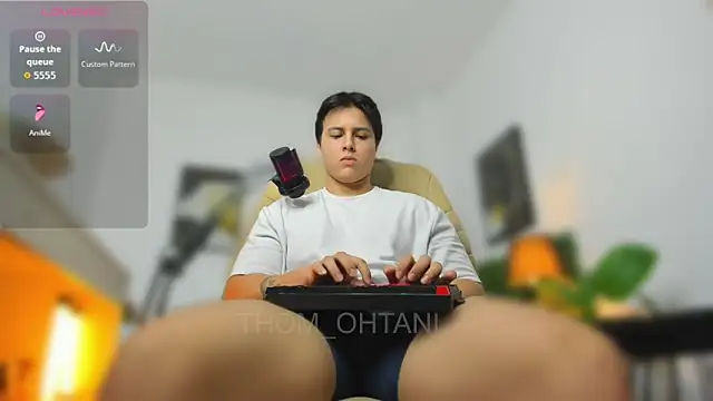 Thom Ohtani online show from 11, 4, 2026