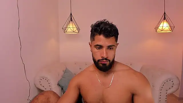 Snapshot of Santiago_huntt chatting on 6, 12, 2024 Santiago huntt online show from 6, 12, 2024