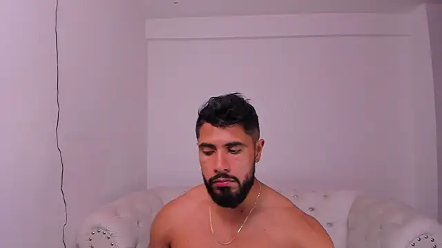 Snapshot of Santiago_huntt chatting on 10, 12, 2024 Santiago huntt online show from 10, 12, 2024