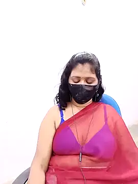 Snapshot of Lucky-Deepthi chatting on 27, 2, 2025 Lucky-Deepthi online show from 27, 2, 2025