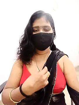 Snapshot of Lucky-Deepthi chatting on 11, 9, 2025 Lucky-Deepthi online show from 11, 9, 2025