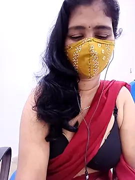 Snapshot of Lucky-Deepthi chatting on 25, 11, 2025 Lucky-Deepthi online show from 25, 11, 2025