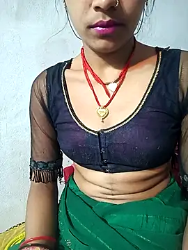 Amaya Bajwa online show from 6, 3, 2025