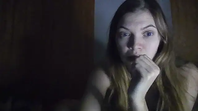 Snapshot of ParaFox chatting on 23, 11, 2025 ParaFox online show from 23, 11, 2025