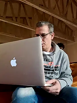 dimitrimarek online show from 18, 1, 2025