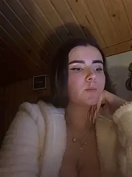 Snapshot of mewKate chatting on 1, 2, 2026 mewKate online show from 1, 2, 2026